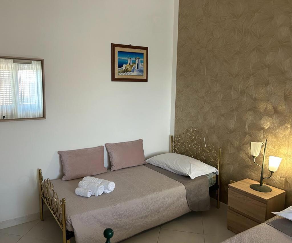 Nina Apartament Giardini Naxos Con Posto Auto Buitenkant foto