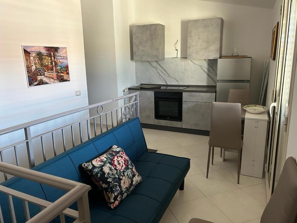 Nina Apartament Giardini Naxos Con Posto Auto Buitenkant foto